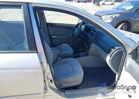 2008 Kia Spectra Ex z USA, uszkodzony, nr VIN KNAFE121385558976